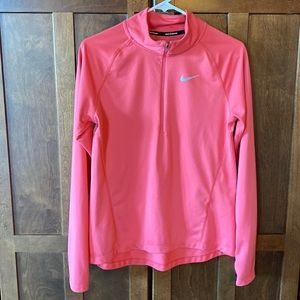 🏃🏽‍♀️NIKE Women’s Dri-Fit Half Zip Pullover